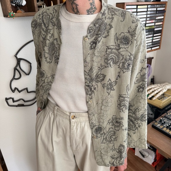 Vintage 90s Sage Green with AOP Floral Print Linen Button Down Shirt ~ Size L - Picture 2 of 8